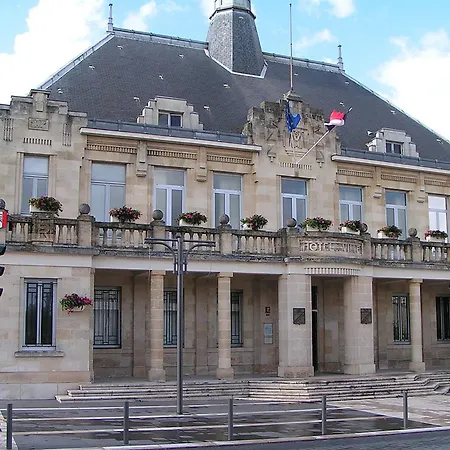 Apartment Entre Bordeaux Et L'atlantique Avec Jardin *